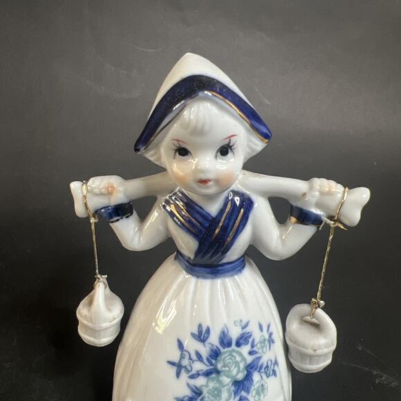 Dutch Girl Bell – 5.5″ Porcelain Figurine Blue White Delft Style Holland VTG - Picture 2 of 11